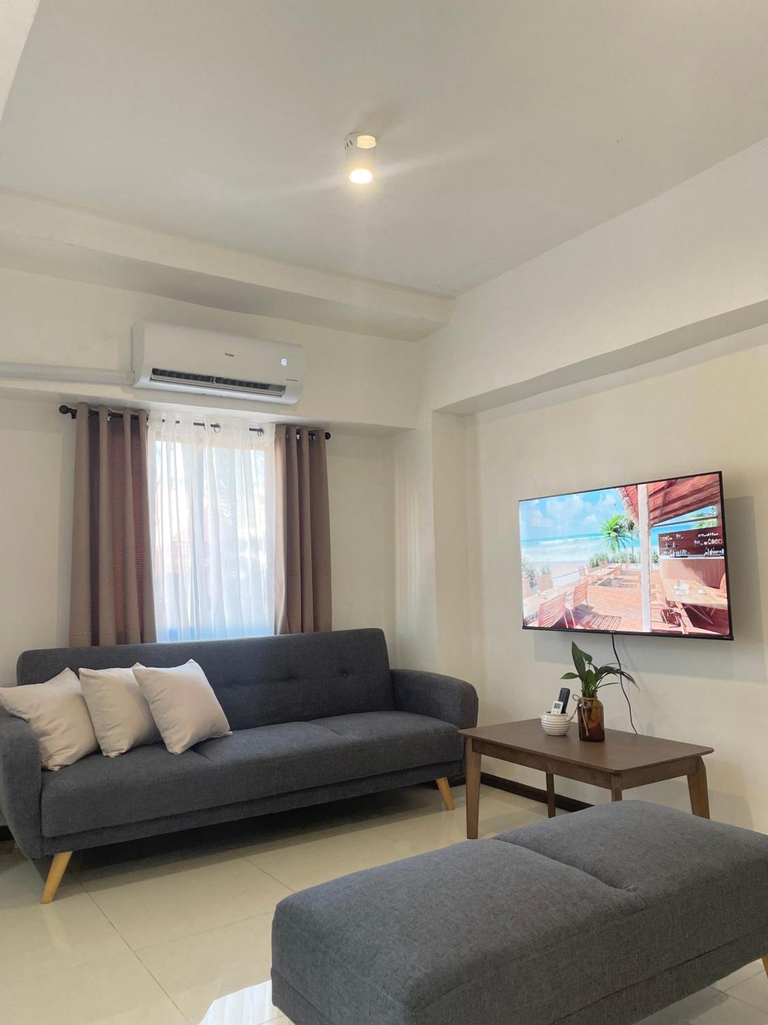 The Penthouse Suite Lapu-Lapu City Exterior photo